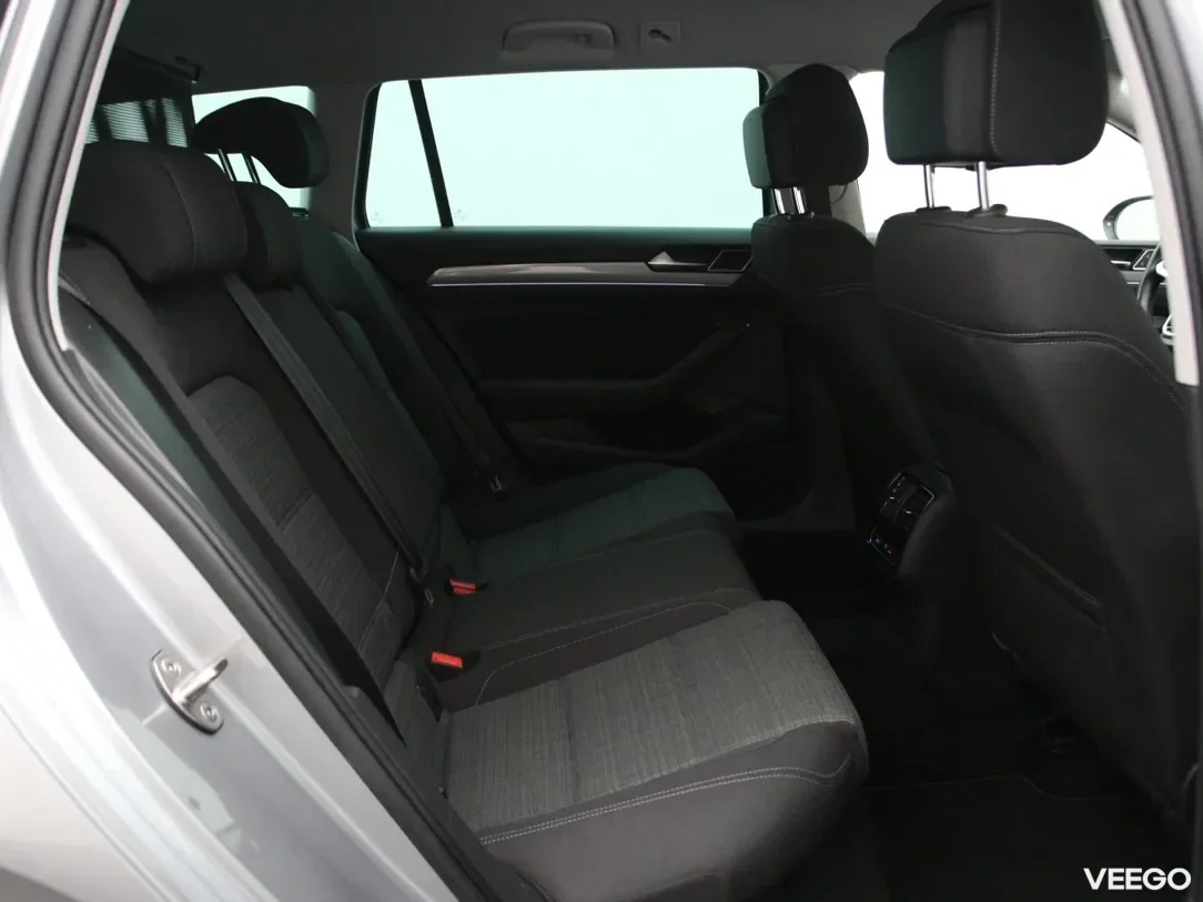 Volkswagen Passat 1.6 88kW