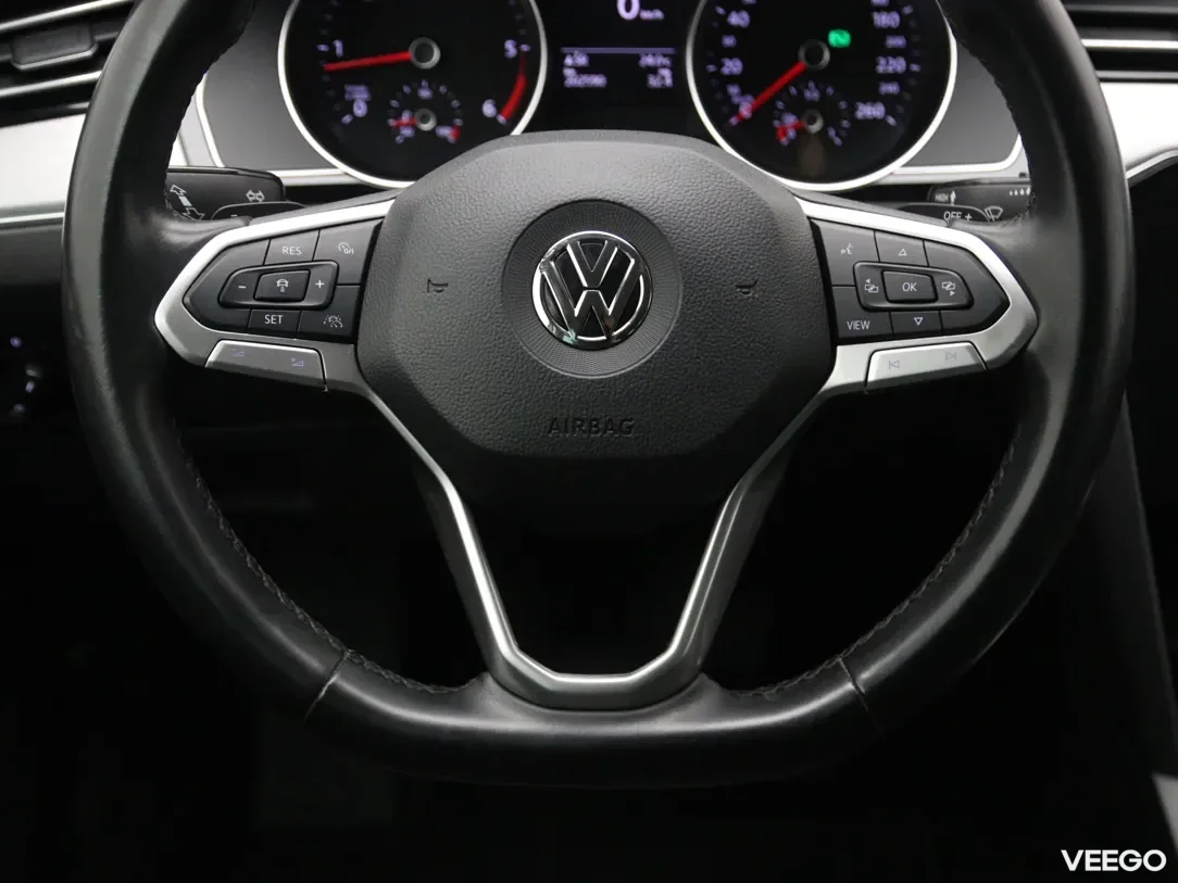 Volkswagen Passat 1.6 88kW