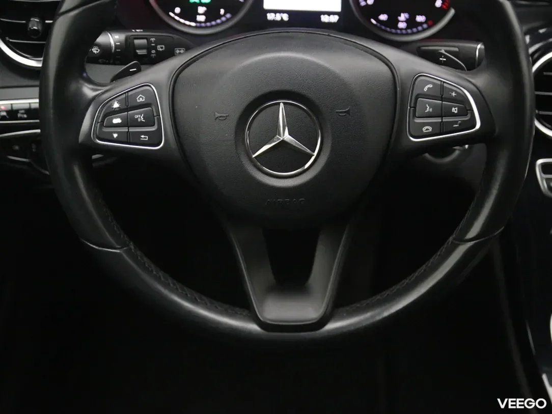 Mercedes-Benz C220 2.1 125kW