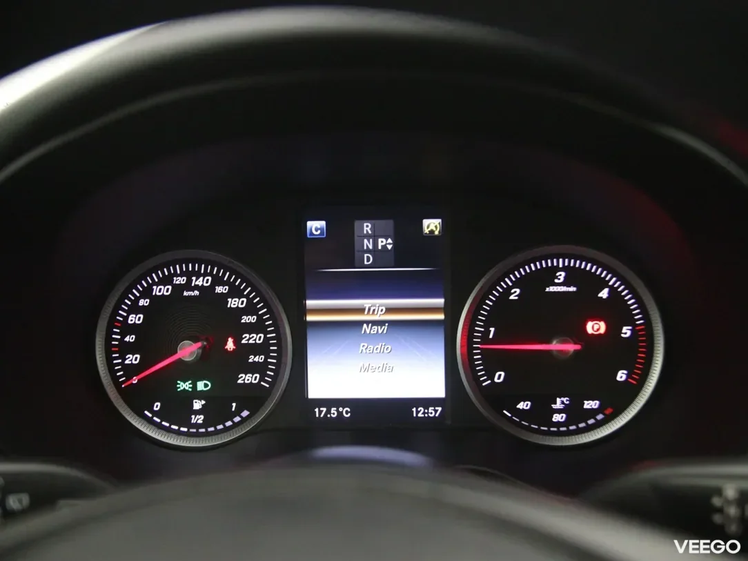 Mercedes-Benz C220 2.1 125kW