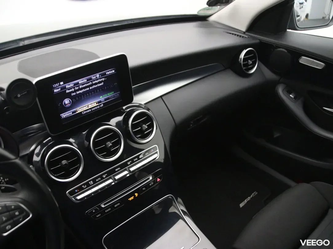 Mercedes-Benz C220 2.1 125kW