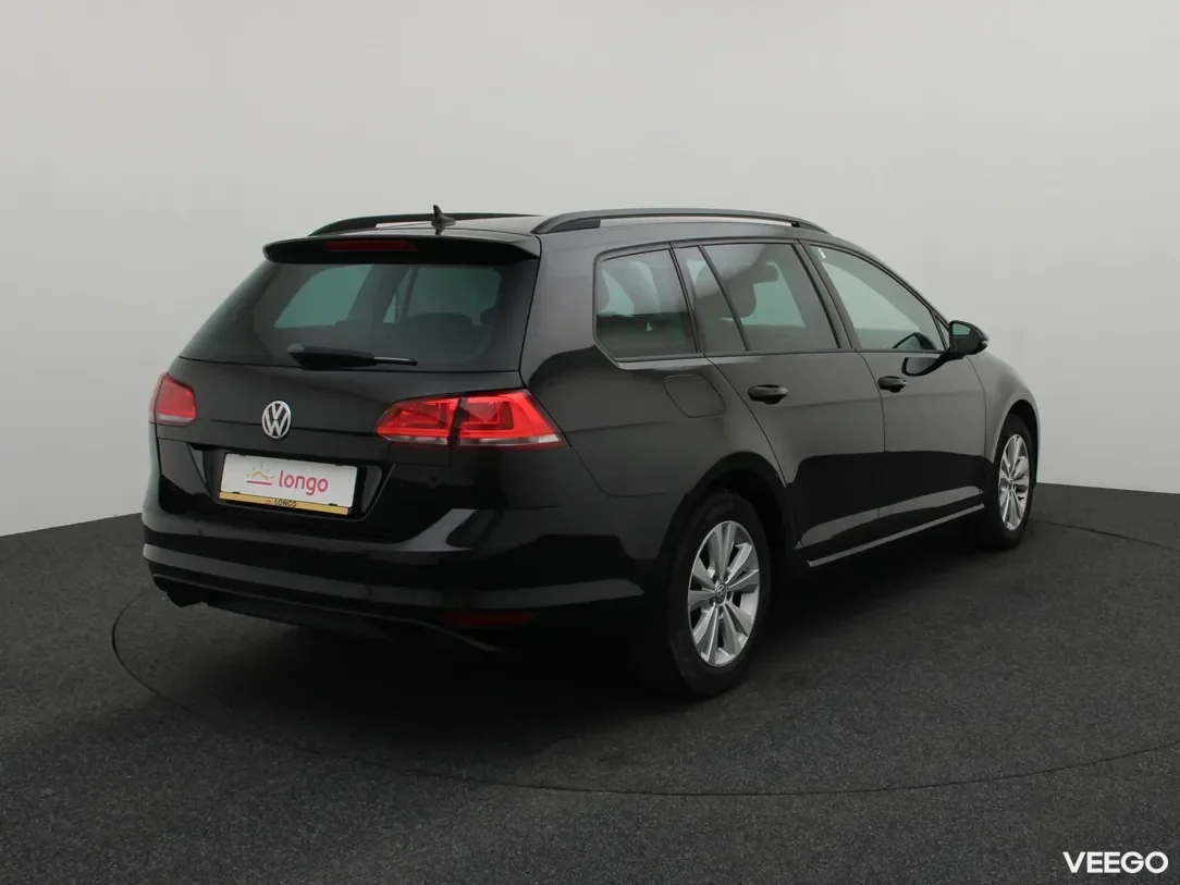 Volkswagen Golf 1.6 81kW