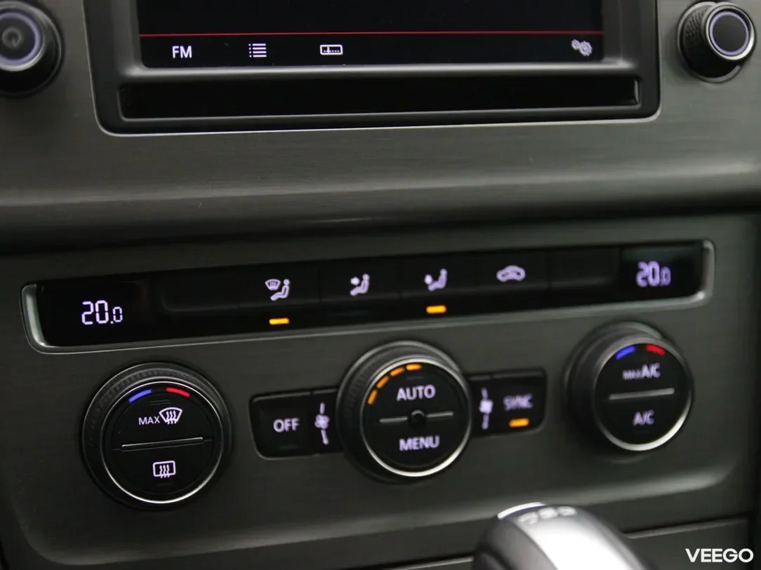 Volkswagen Golf 1.6 81kW