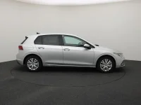 Volkswagen Golf 2 110kW thumbnail