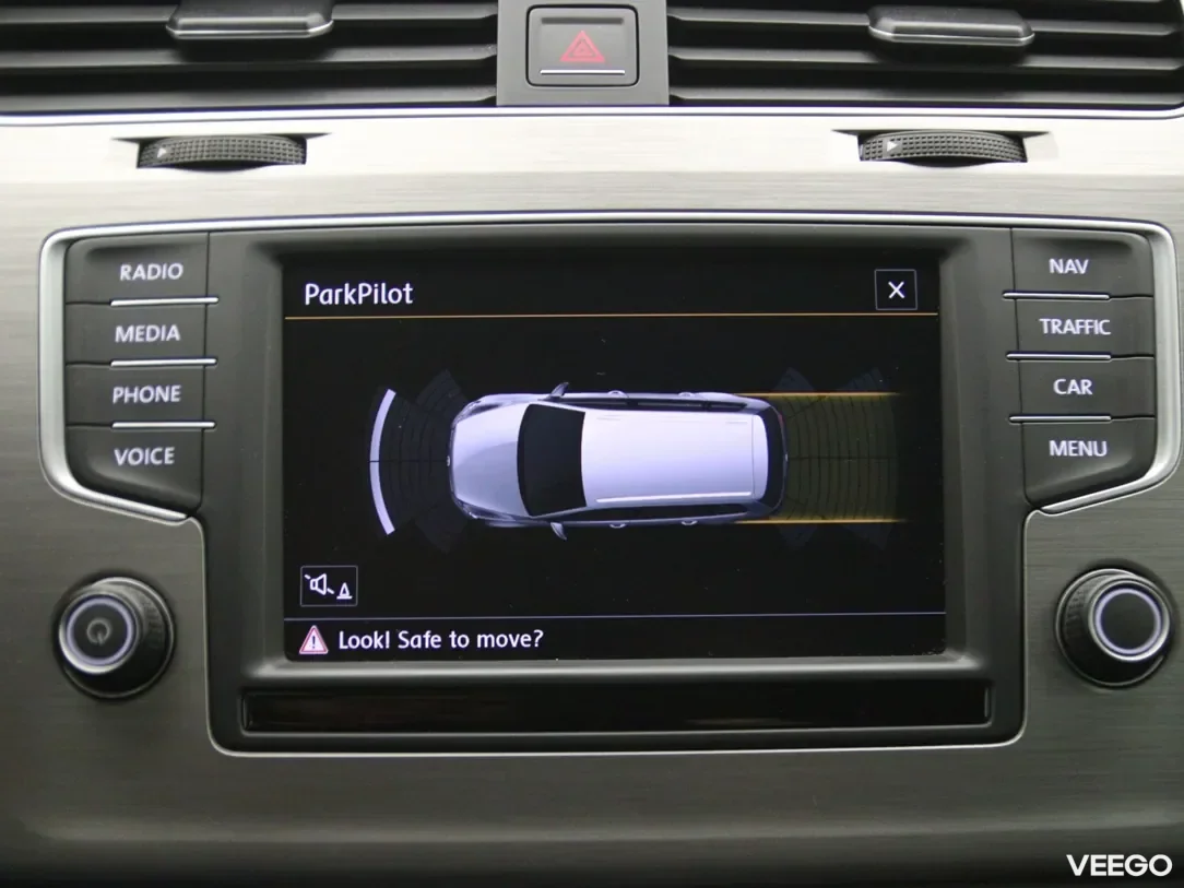 Volkswagen Golf 1.6 81kW