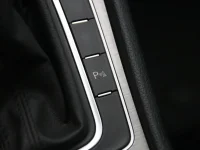 Volkswagen Golf 1.6 81kW thumbnail