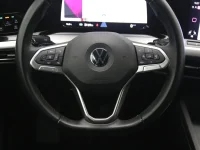 Volkswagen Golf 2 110kW thumbnail