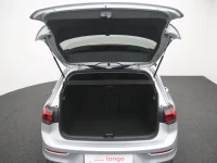 Volkswagen Golf 2 110kW thumbnail