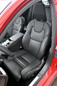 Volvo S60 AWD B&W LUXURY+ ULTIMATE DARK XENIUM INTELLI 2 335kW thumbnail