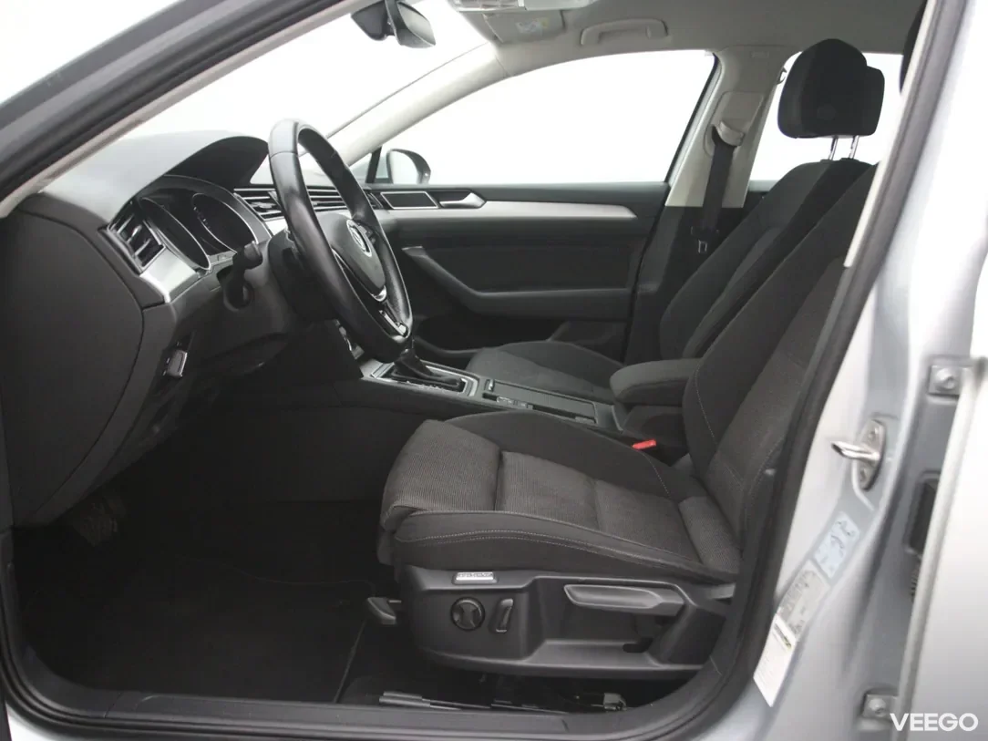 Volkswagen Passat 2 110kW