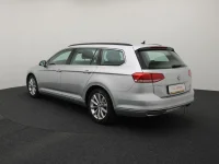 Volkswagen Passat 2 110kW thumbnail
