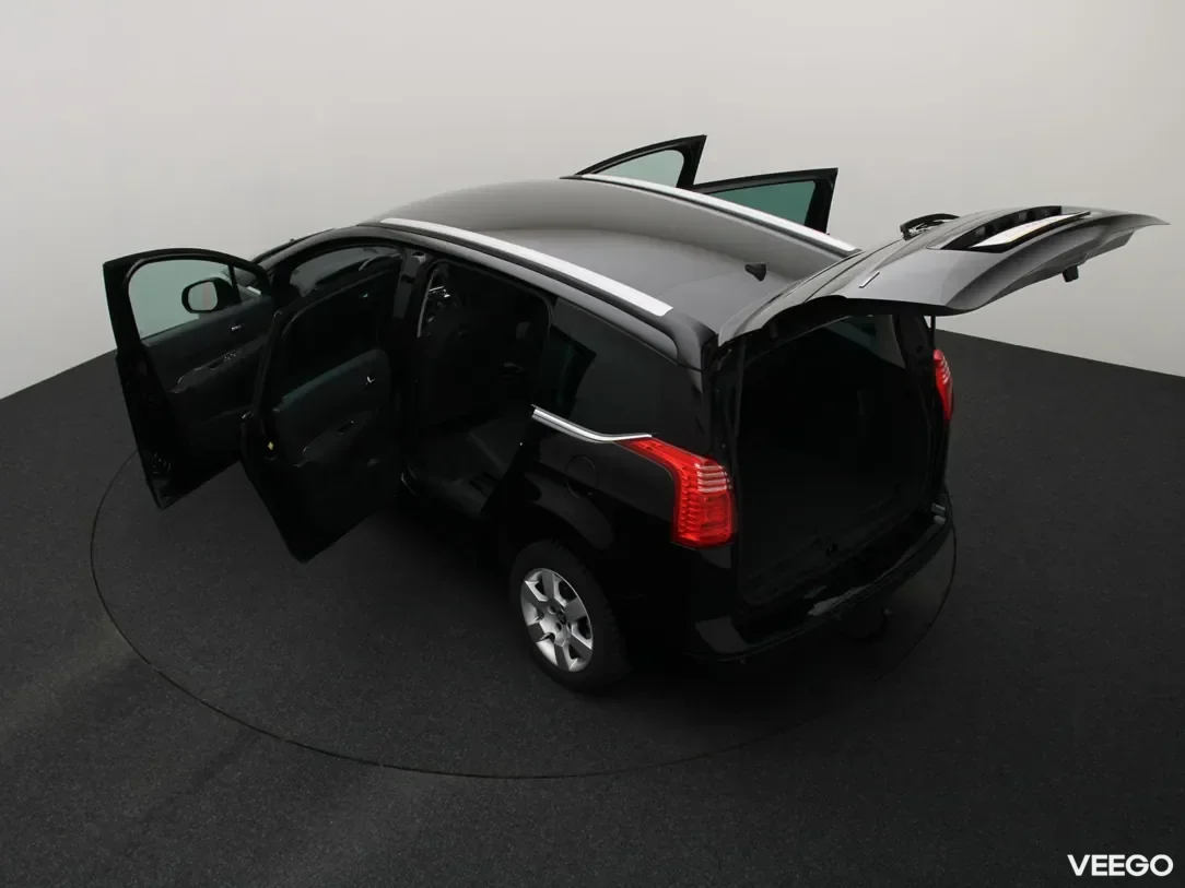 Peugeot 5008 1.6 88kW