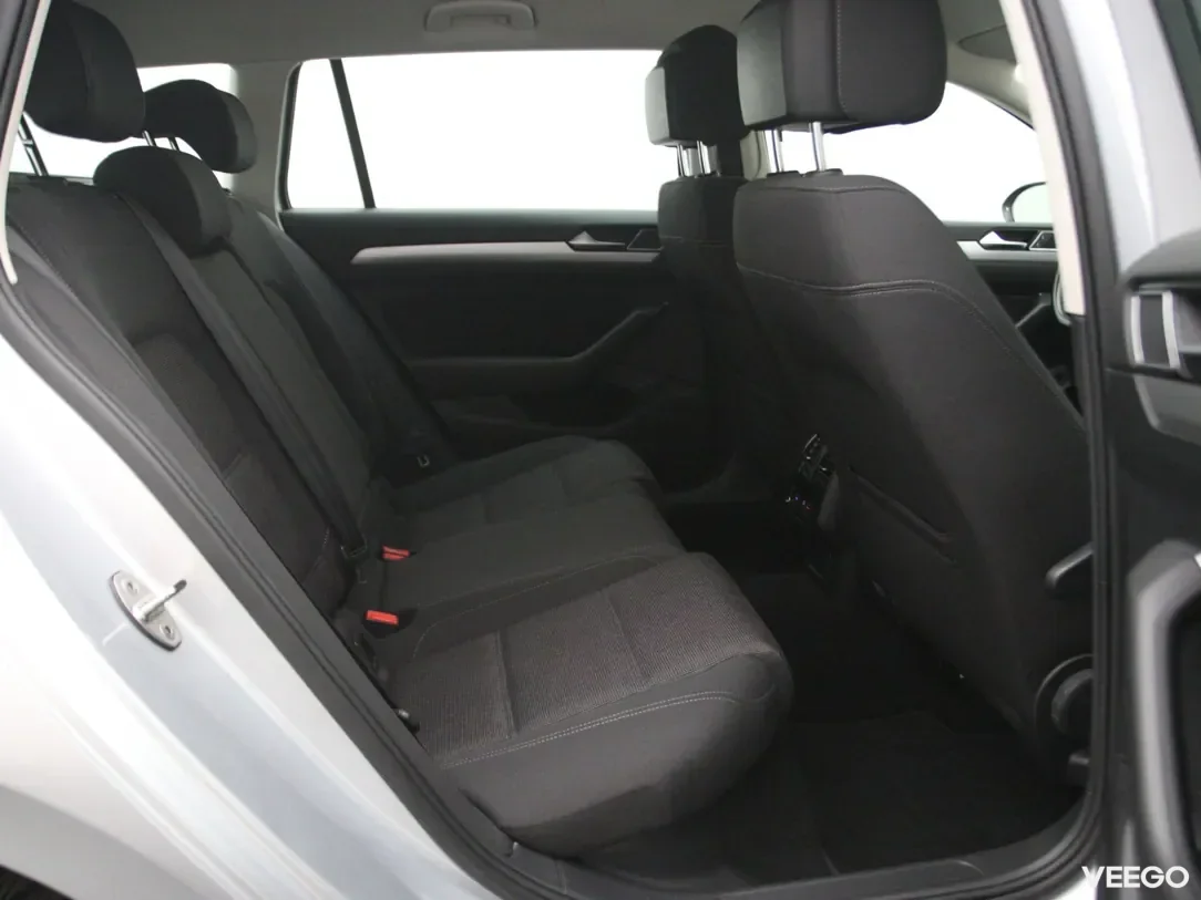 Volkswagen Passat 2 110kW