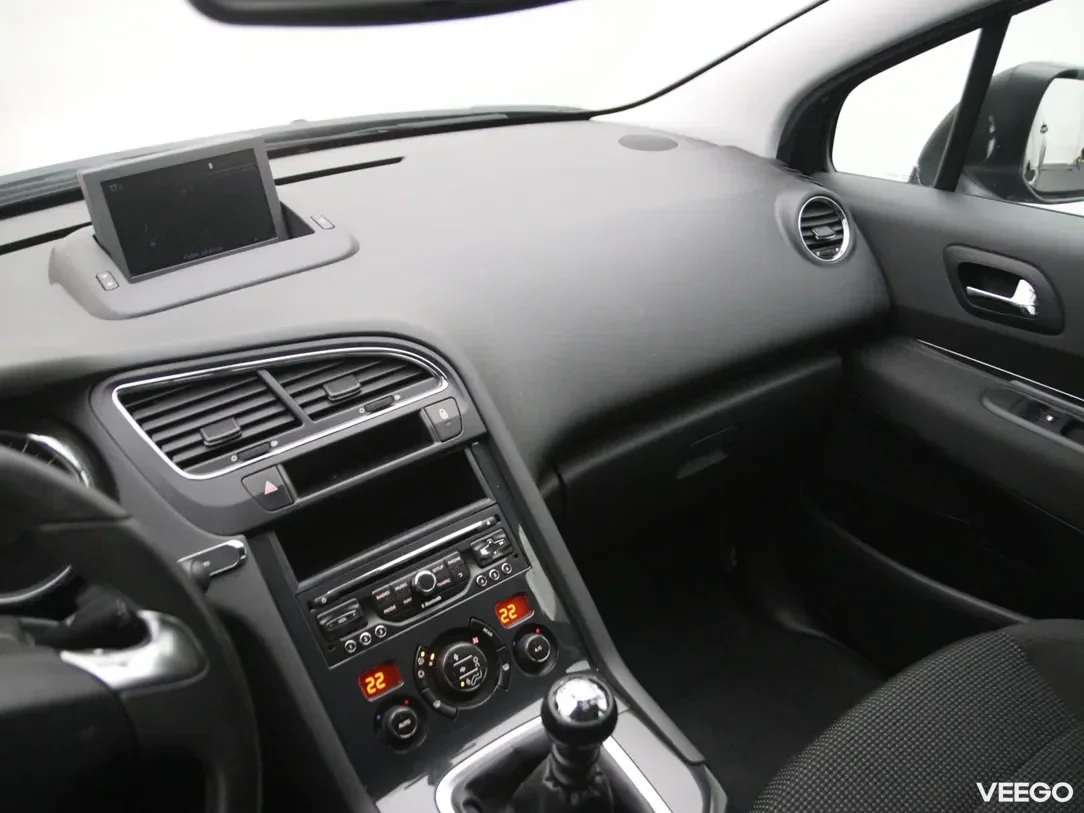 Peugeot 5008 1.6 88kW