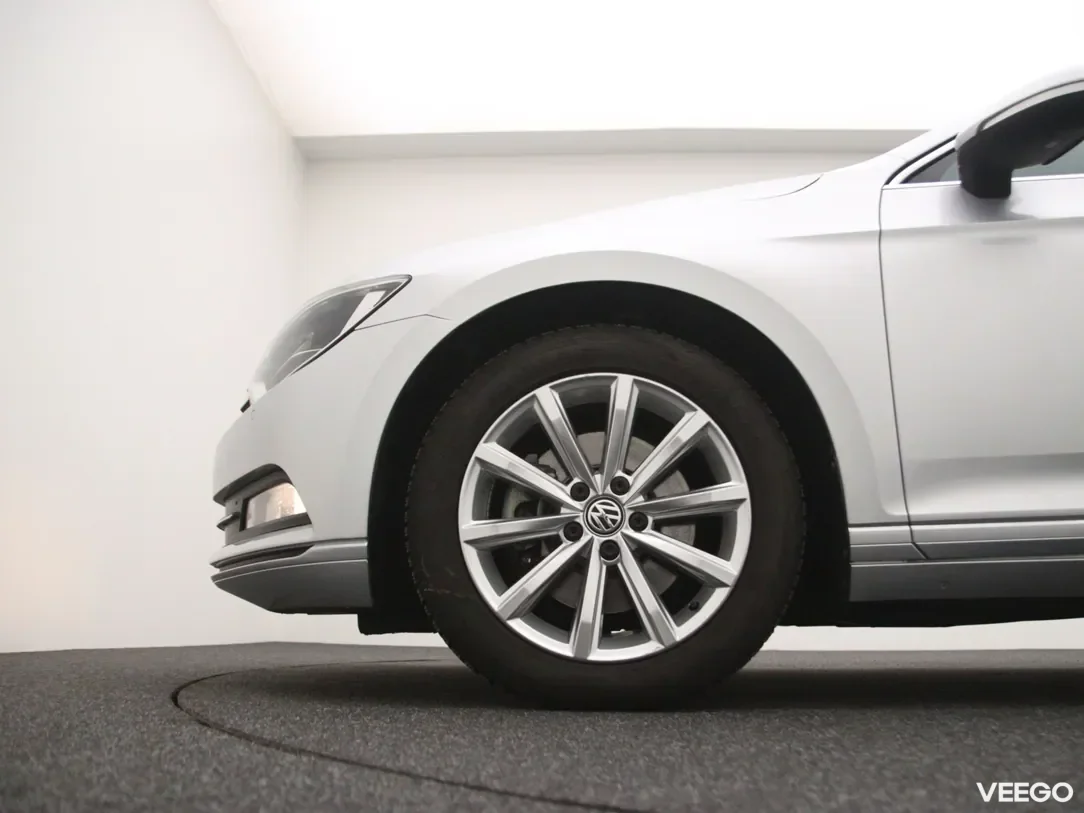 Volkswagen Passat 2 110kW