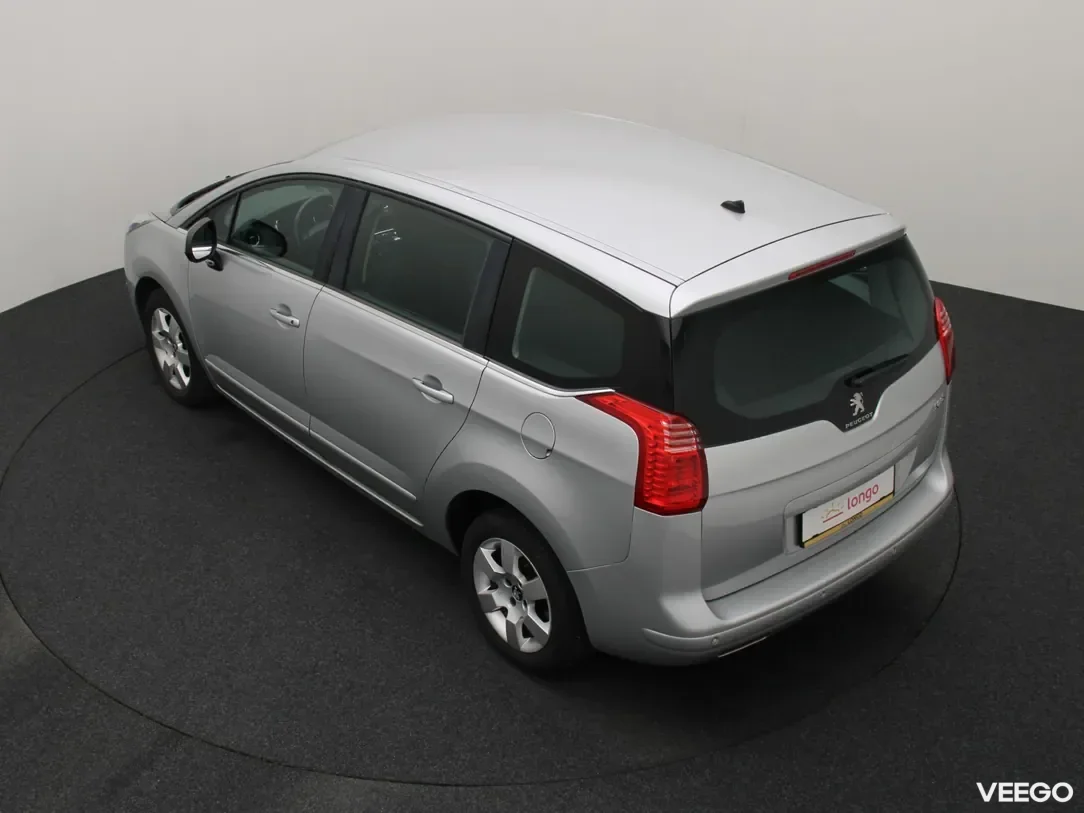 Peugeot 5008 1.6 84kW