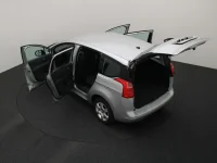 Peugeot 5008 1.6 84kW thumbnail