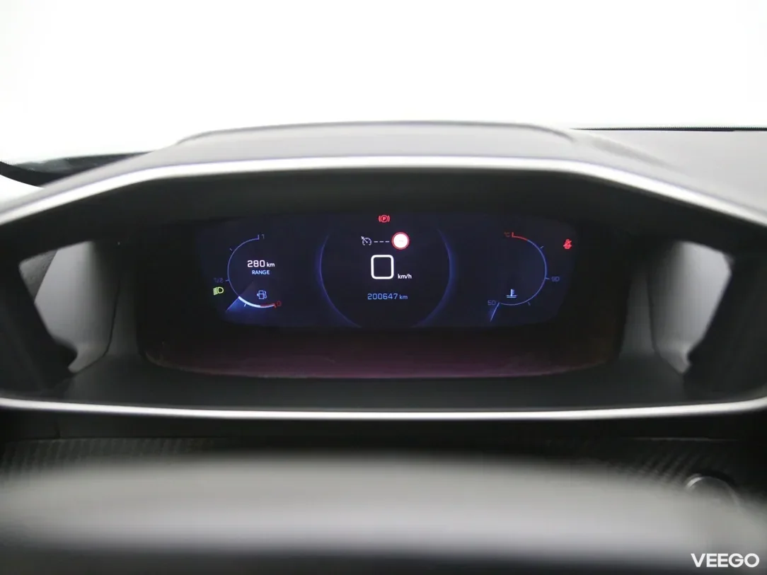 Peugeot 2008 1.5 81kW