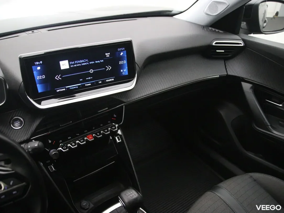 Peugeot 2008 1.5 81kW