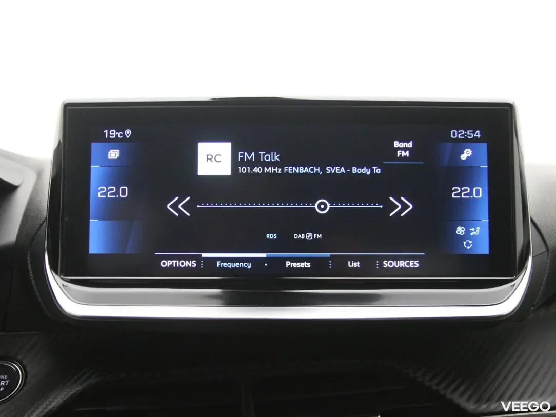 Peugeot 2008 1.5 81kW