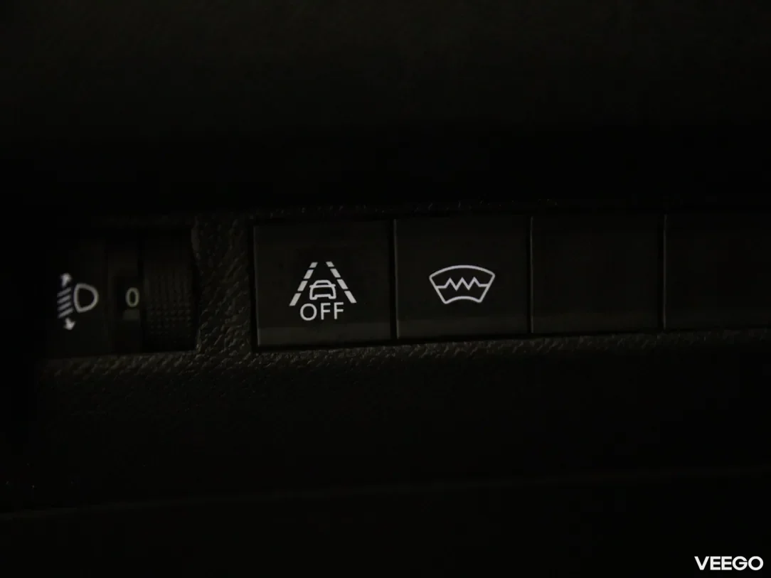 Peugeot 2008 1.5 81kW