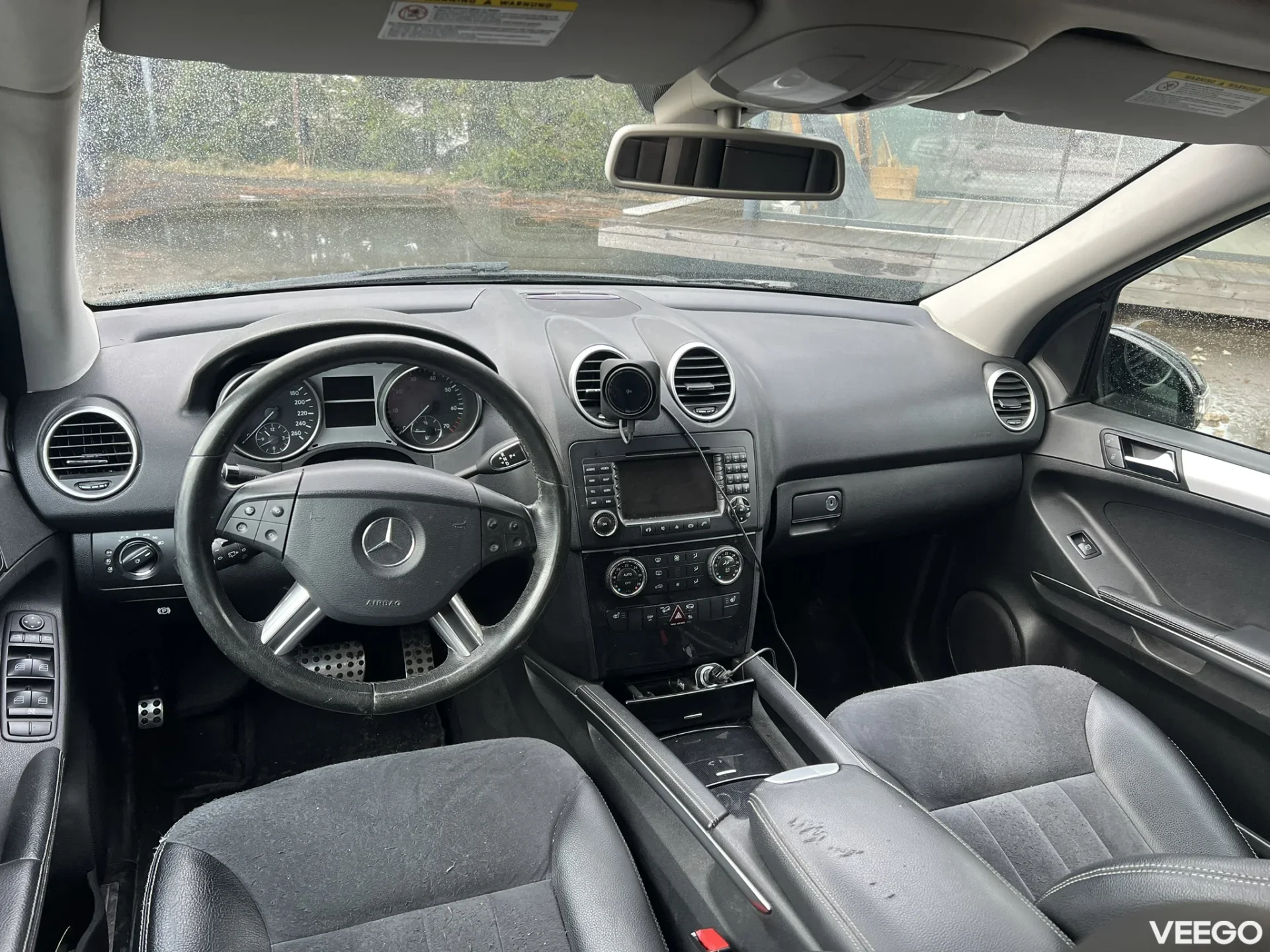 Mercedes-Benz M class ML-350 3.5 200kW