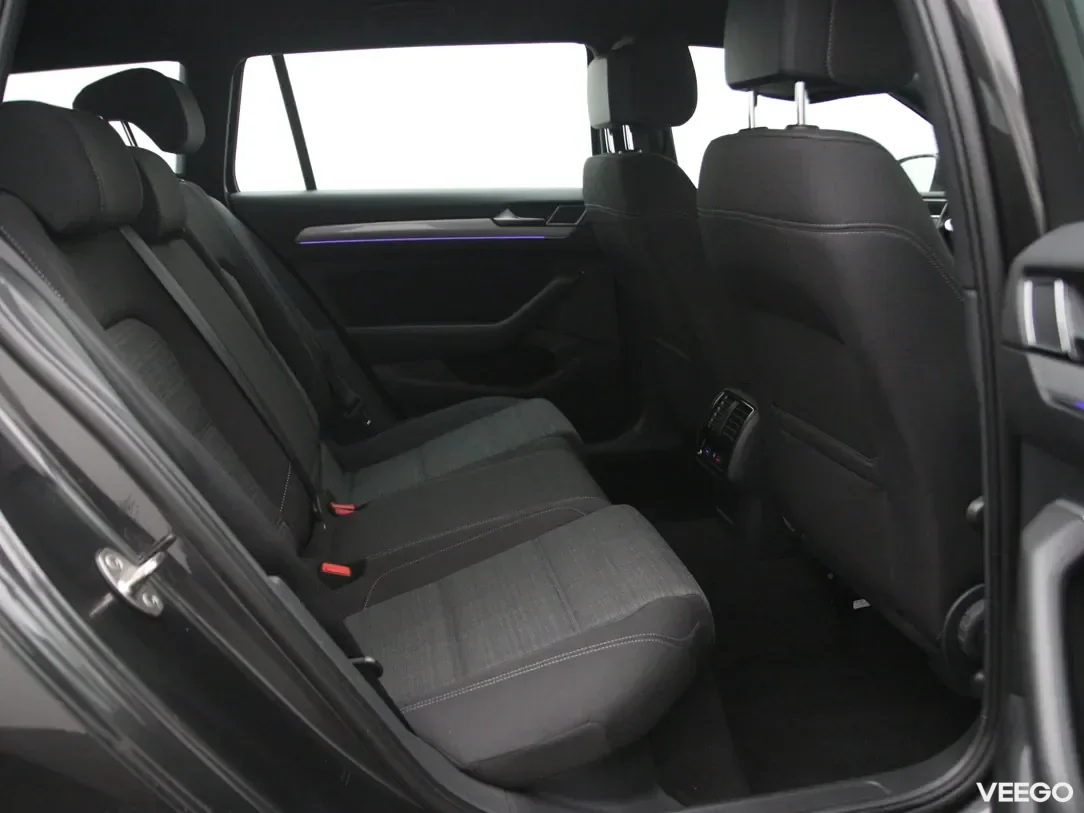 Volkswagen Passat 2 90kW