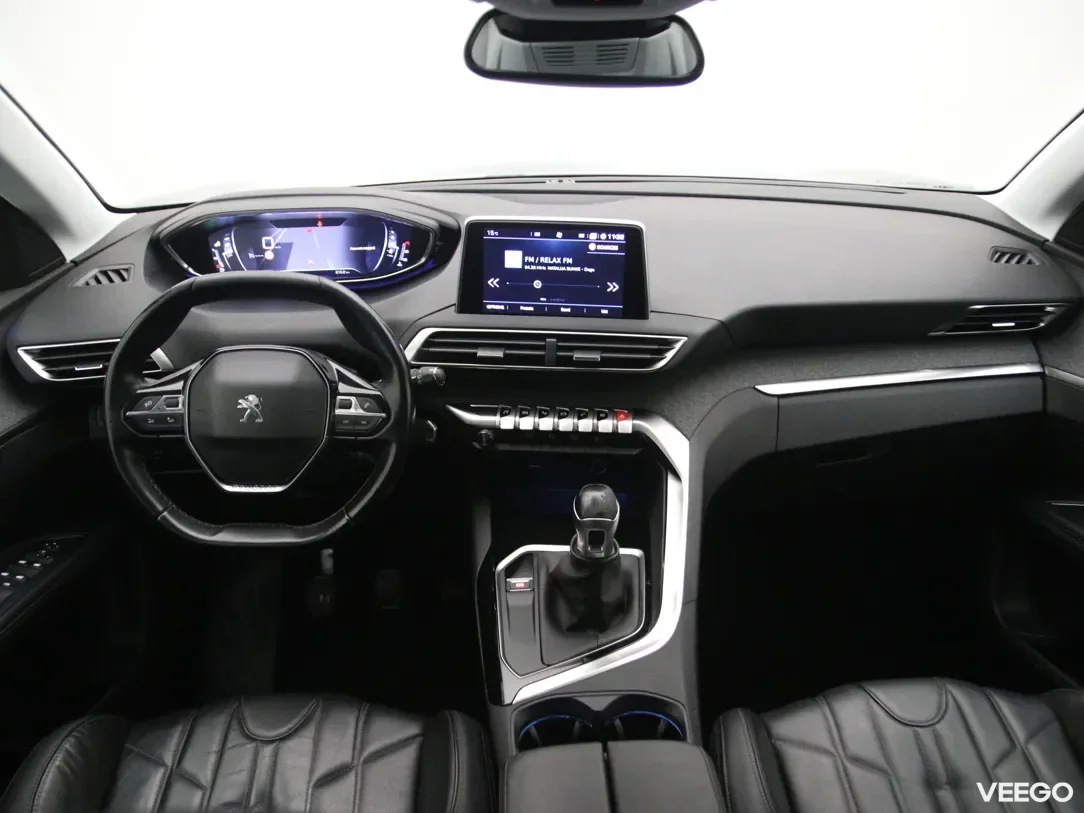 Peugeot 5008 1.5 96kW