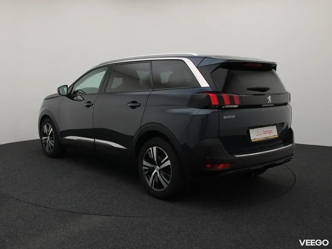 Peugeot 5008 1.5 96kW