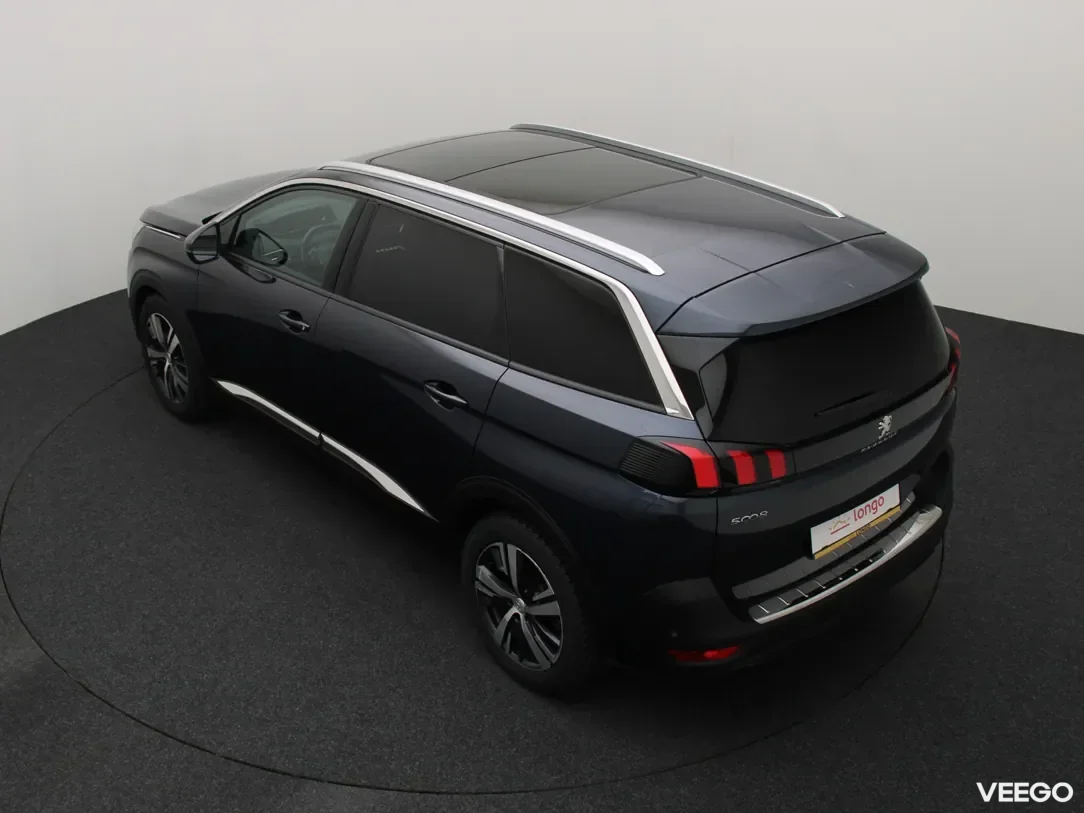 Peugeot 5008 1.5 96kW