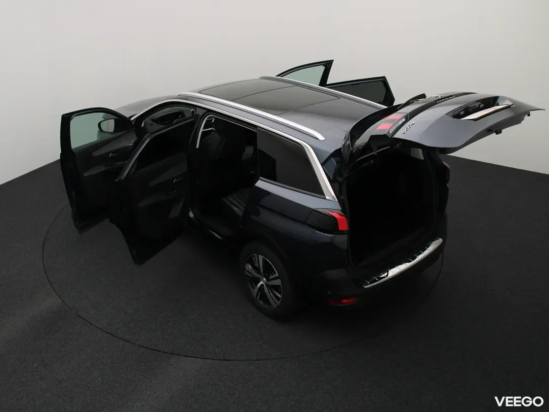 Peugeot 5008 1.5 96kW