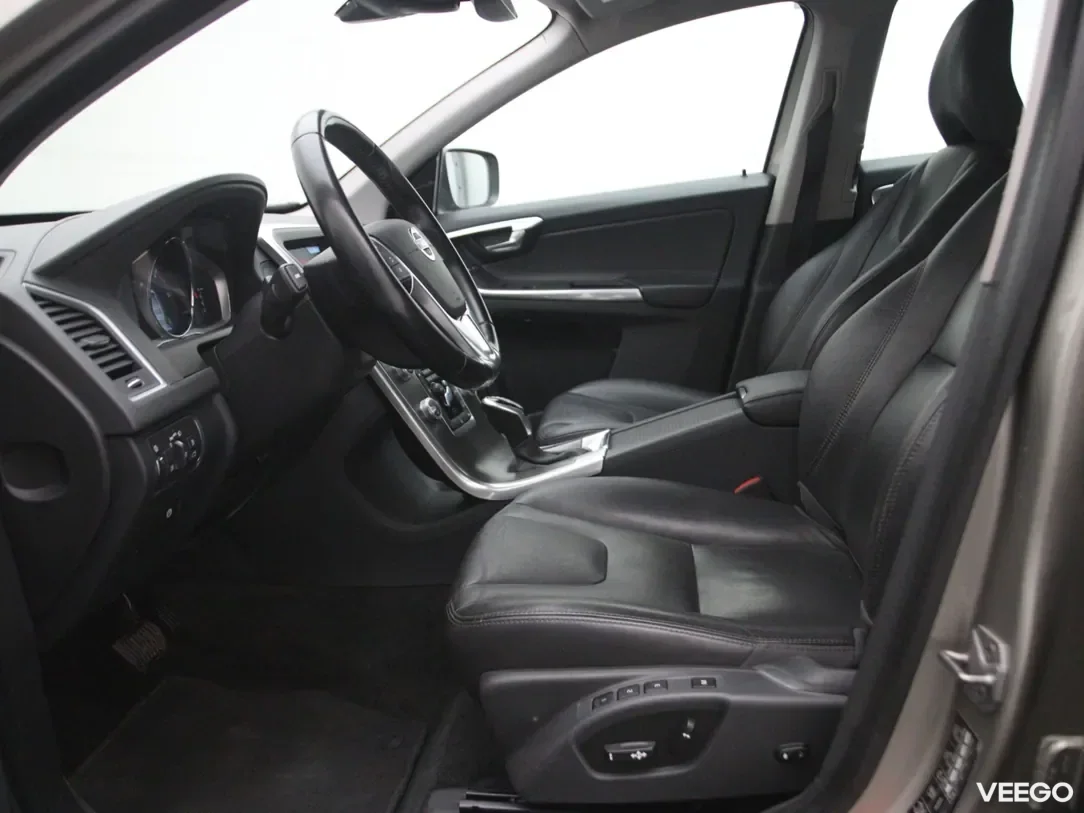 Volvo XC60 2.4 162kW