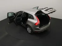 Volvo XC60 2.4 162kW thumbnail