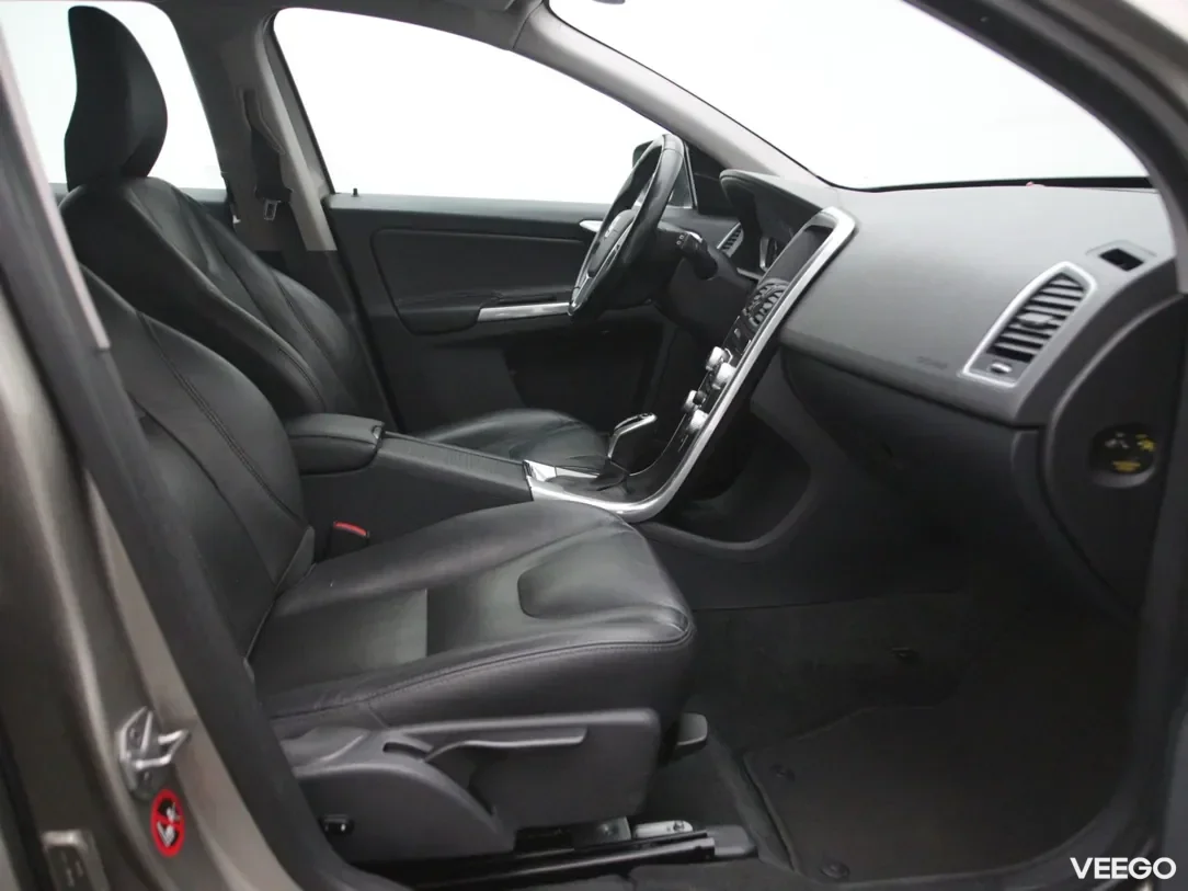 Volvo XC60 2.4 162kW