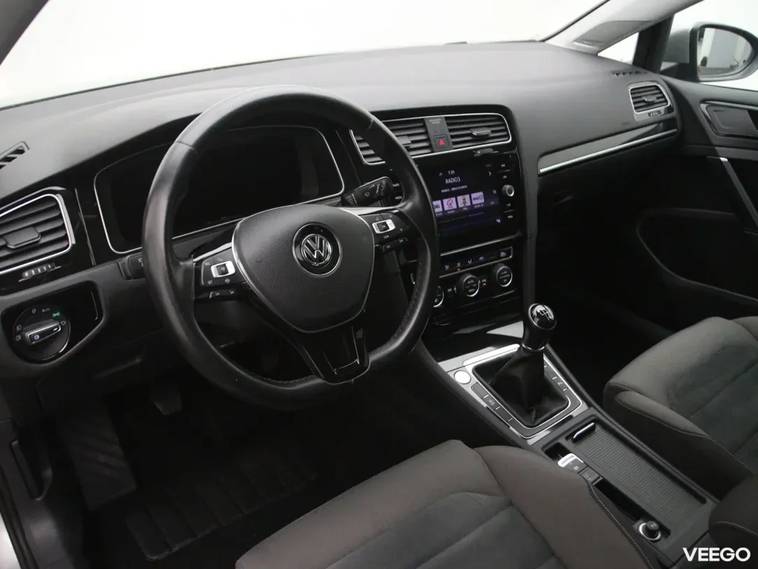 Volkswagen Golf 1.5 96kW