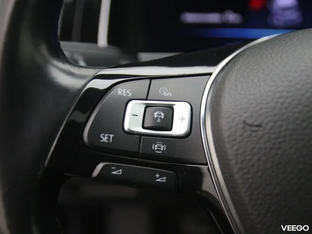 Volkswagen Golf 1.5 96kW