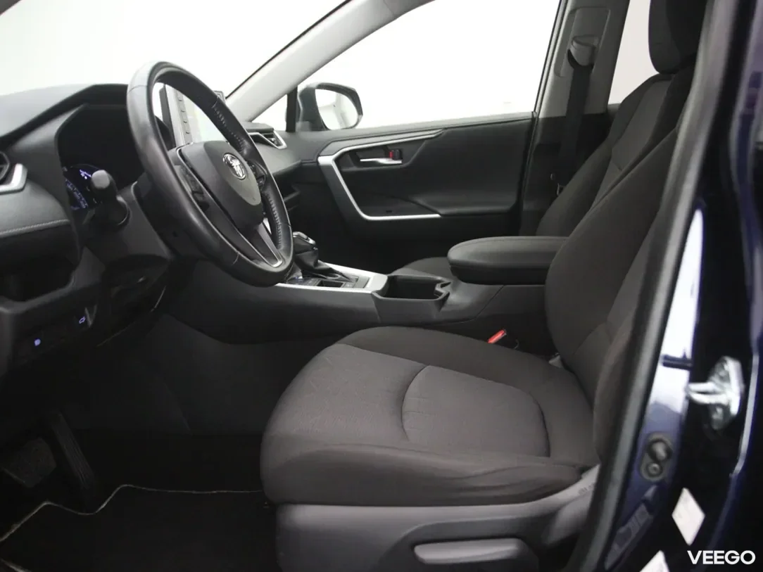 Toyota rav-4 2.5 160kW