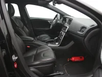 Volvo V40 2 88kW thumbnail