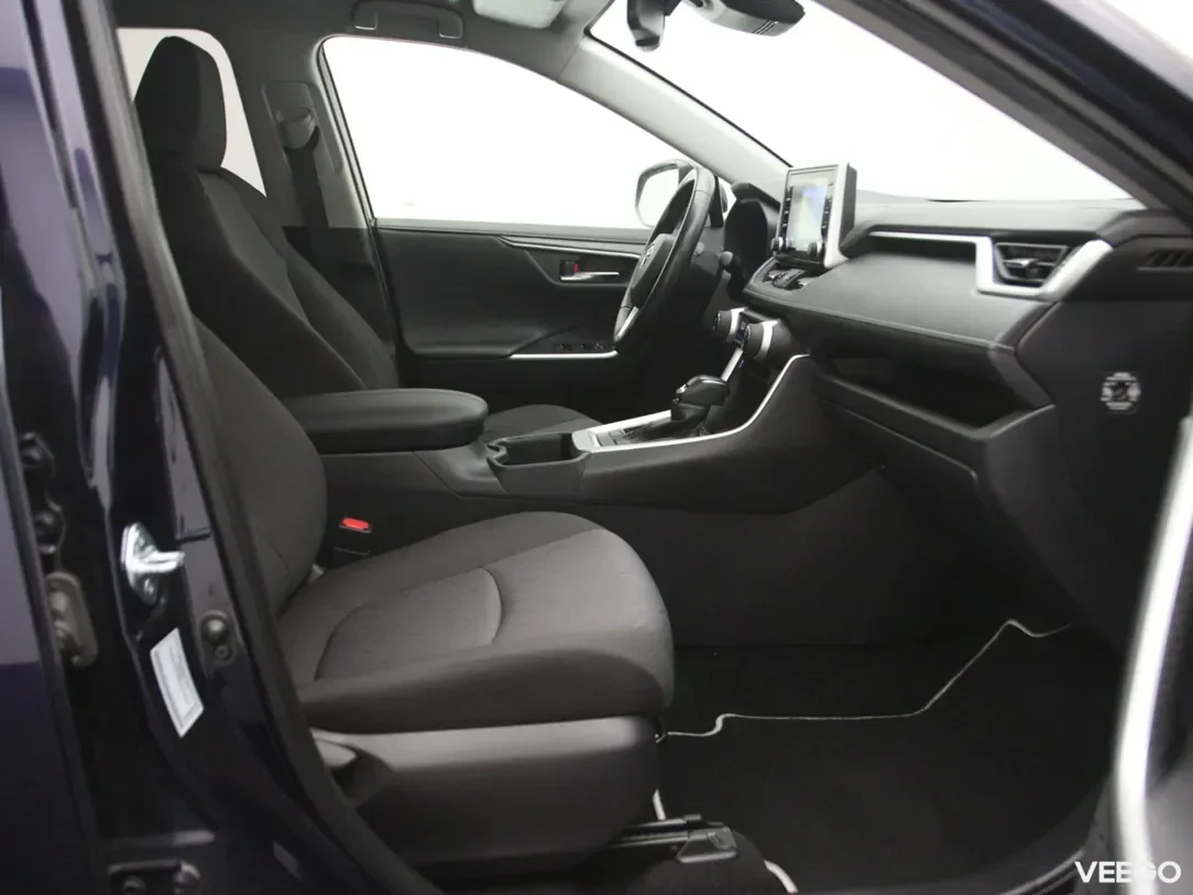 Toyota rav-4 2.5 160kW