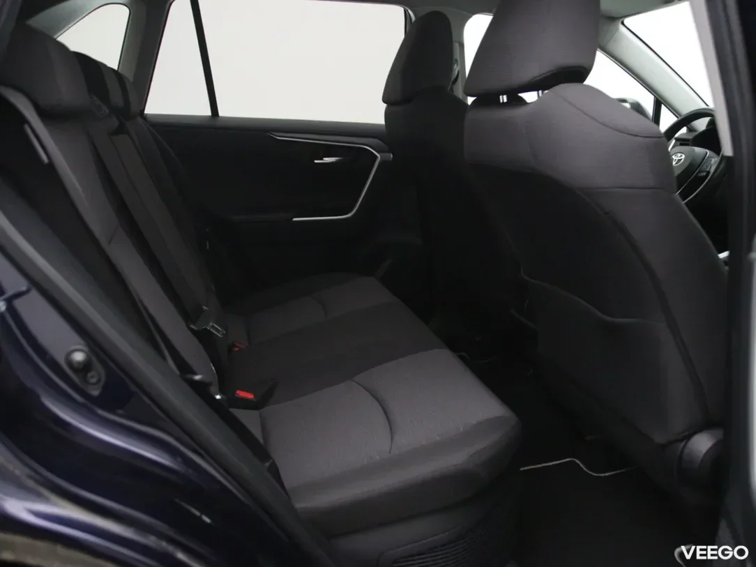 Toyota rav-4 2.5 160kW