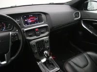 Volvo V40 2 88kW thumbnail