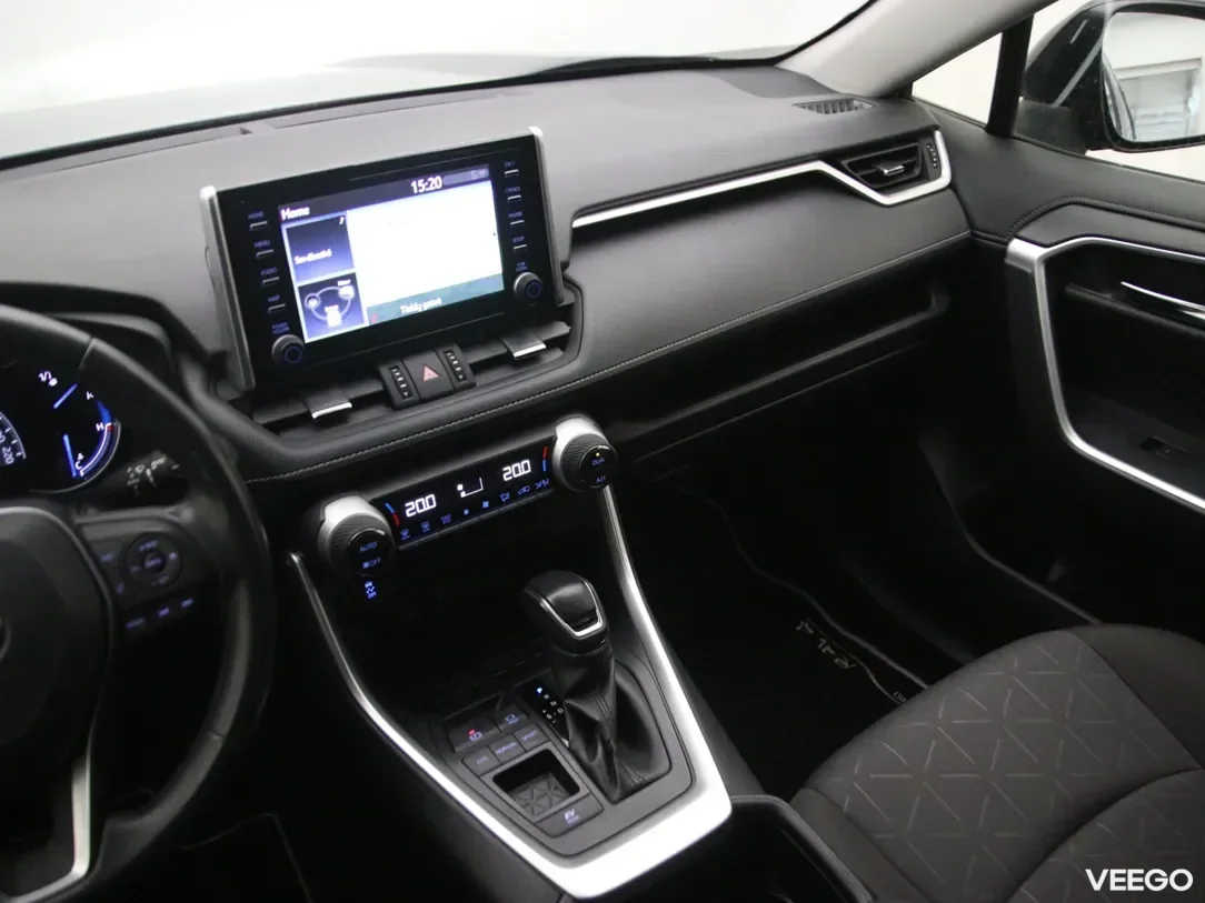 Toyota rav-4 2.5 160kW