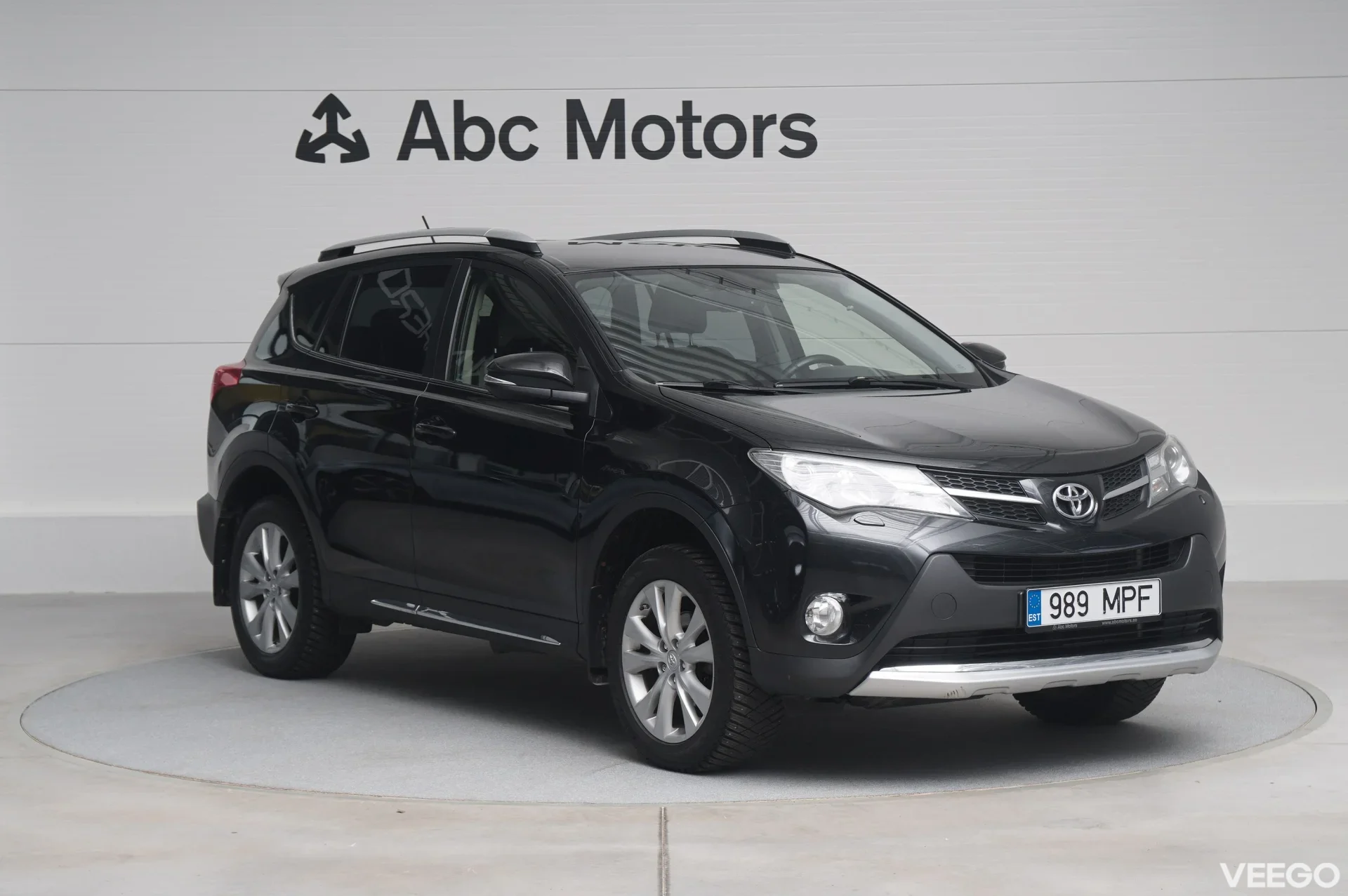 Toyota RAV4 Luxury 2 111kW
