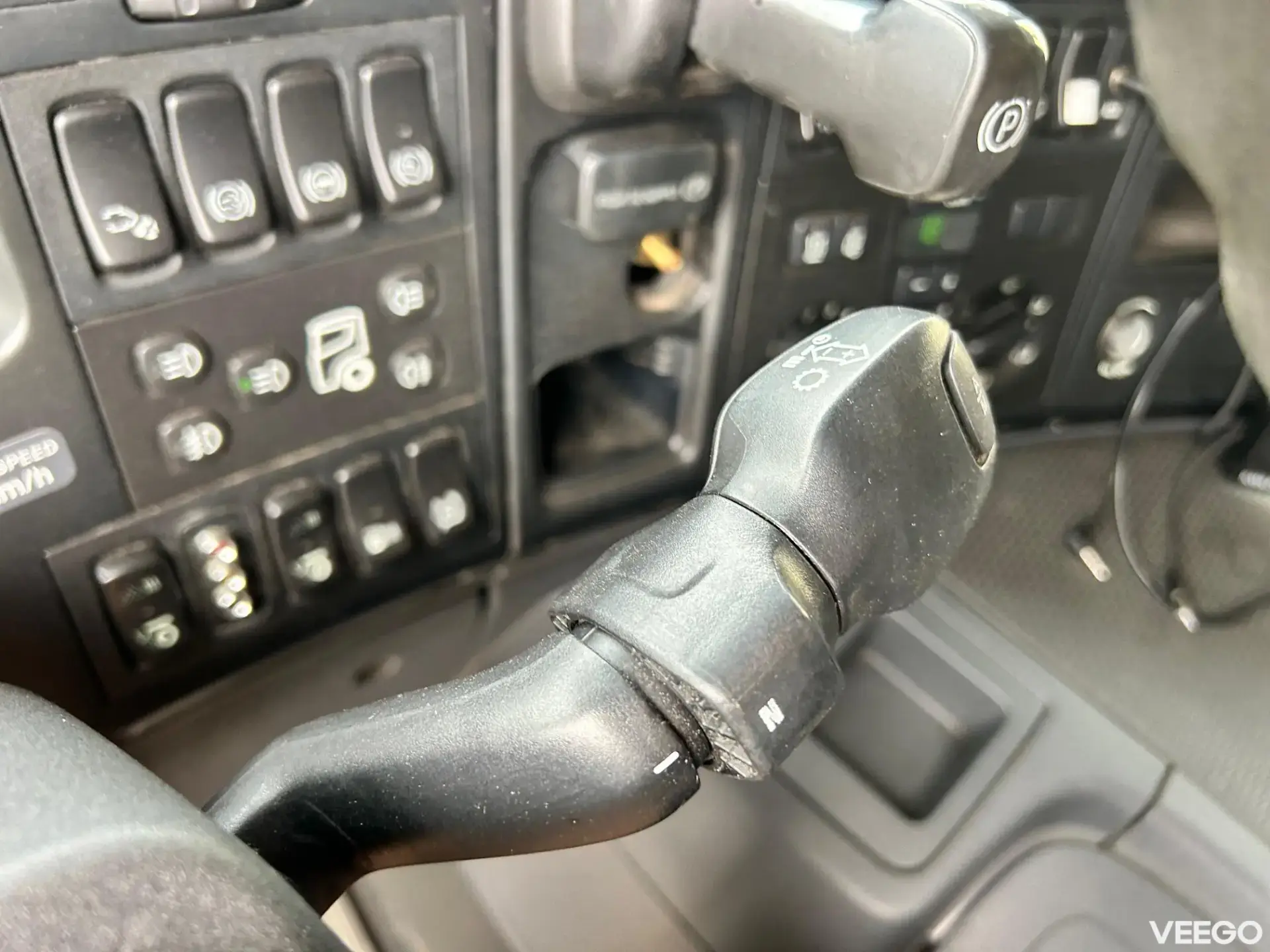 SCANIA P360 6X2*4 EURO5 264kW