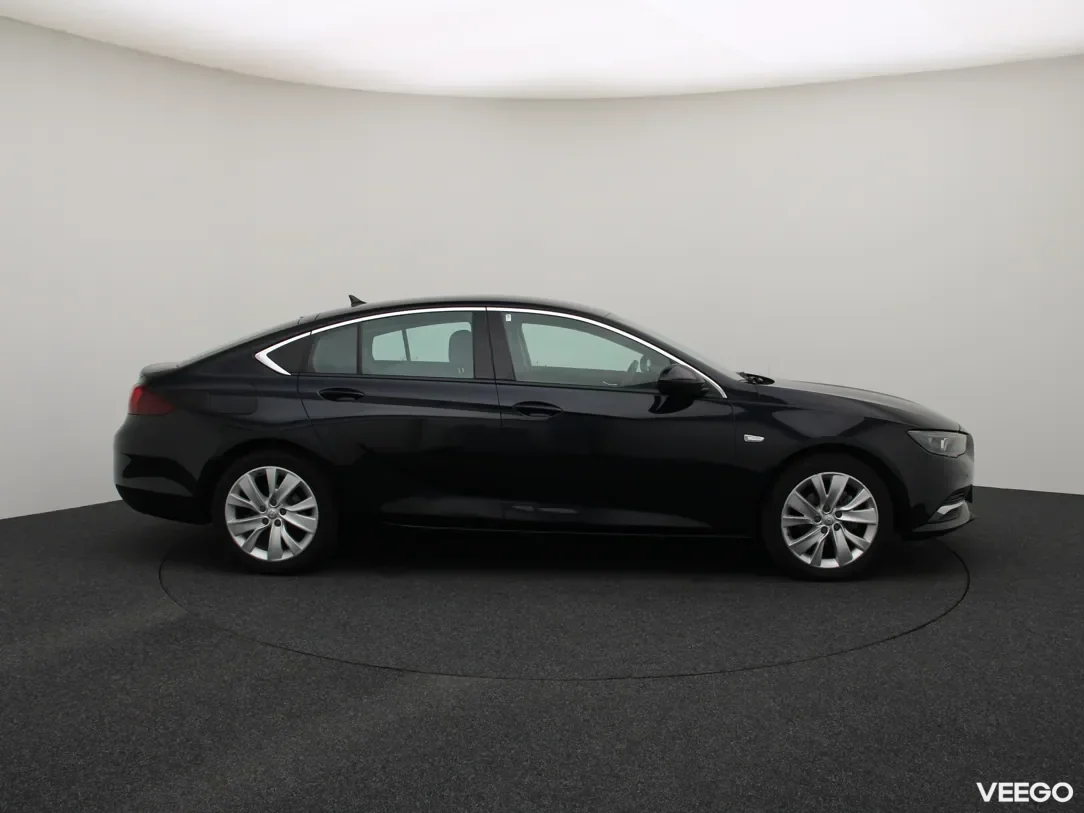 Opel Insignia 1.5 121kW