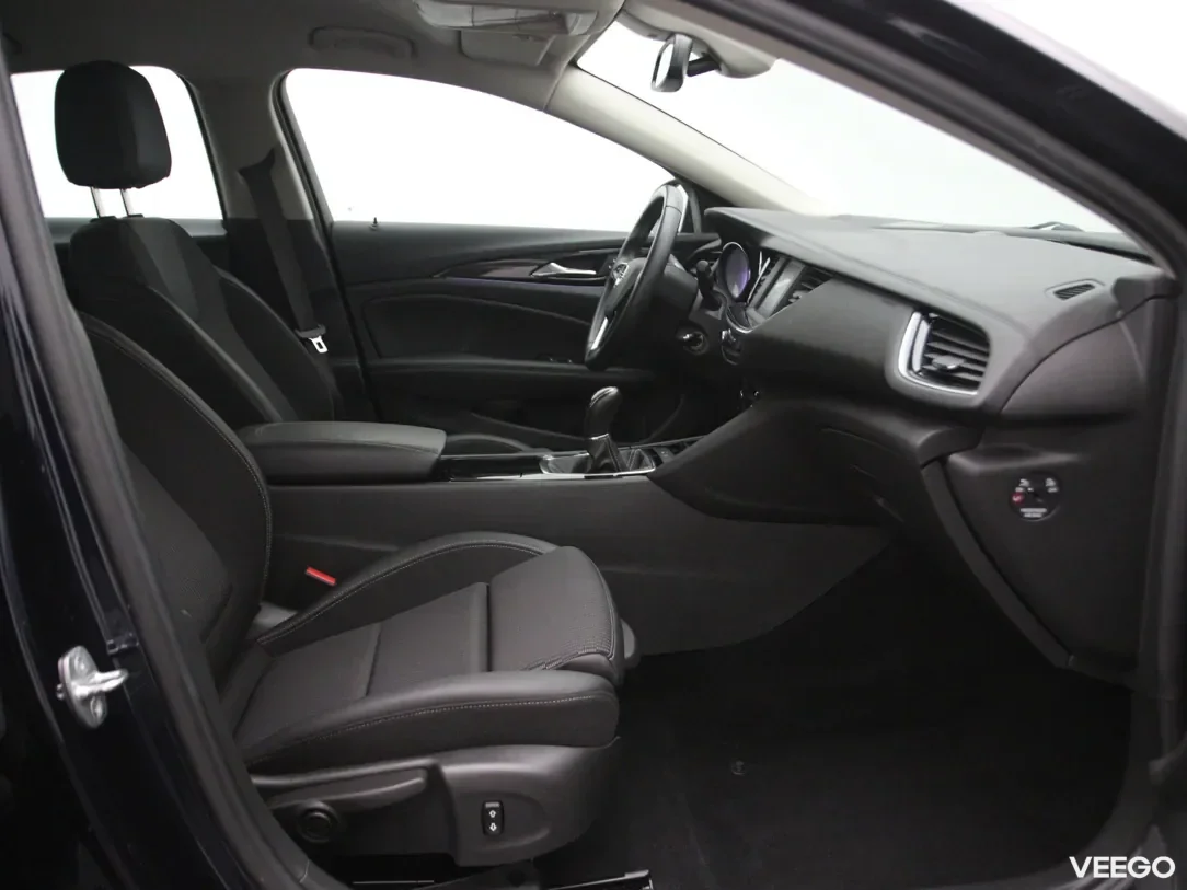 Opel Insignia 1.5 121kW