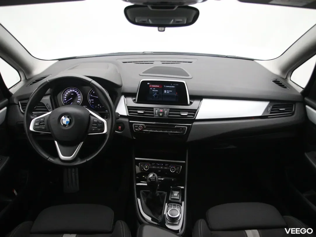 BMW 218 1.5 103kW