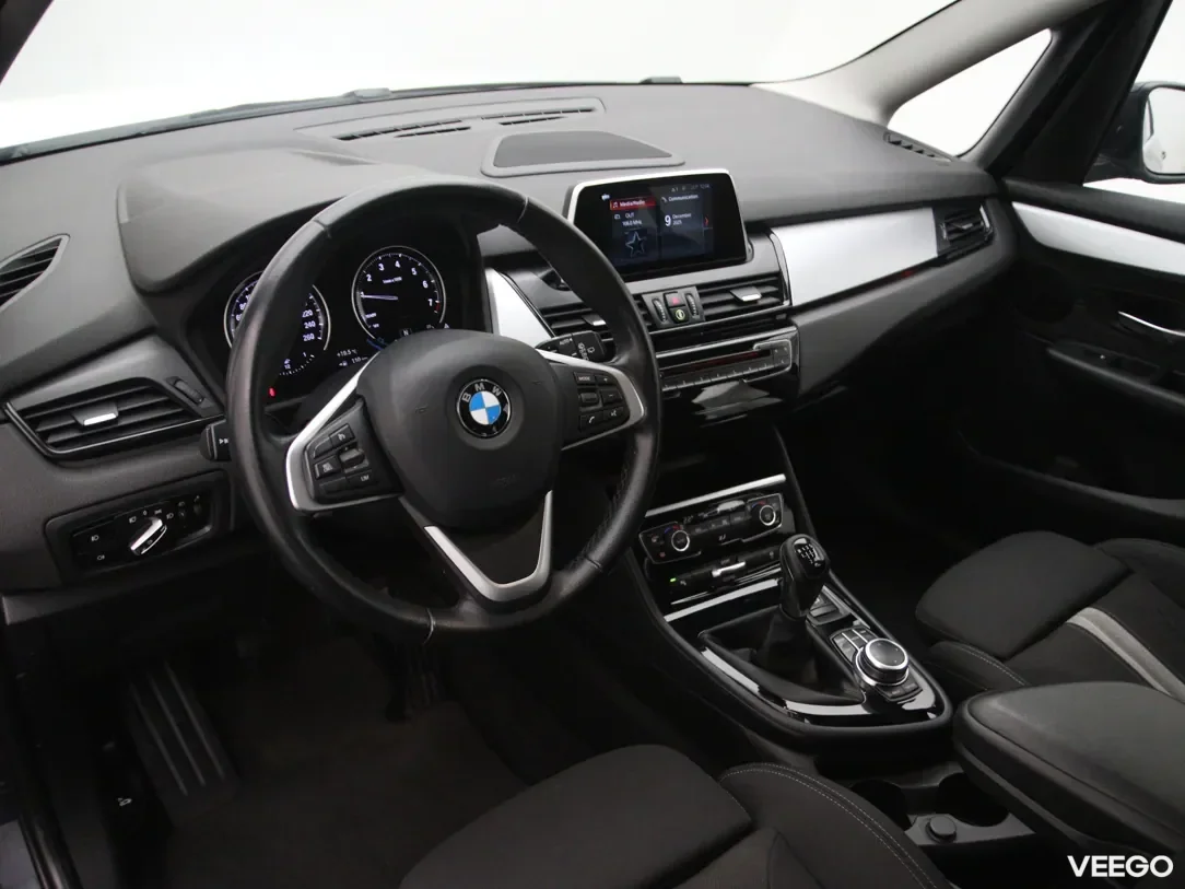 BMW 218 1.5 103kW