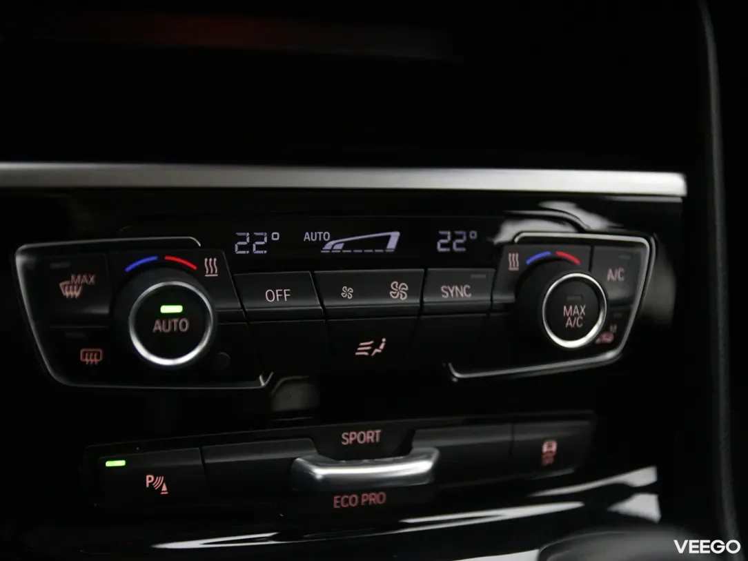 BMW 218 1.5 103kW