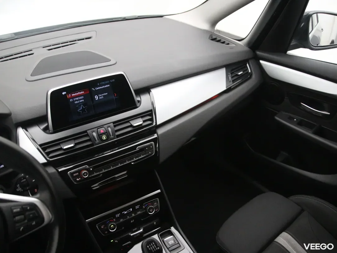 BMW 218 1.5 103kW